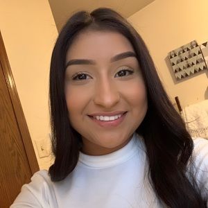 Meet your Posher, Maritza